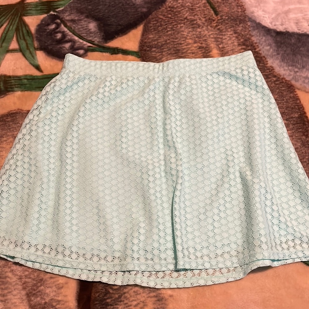 Flowy mint skirt